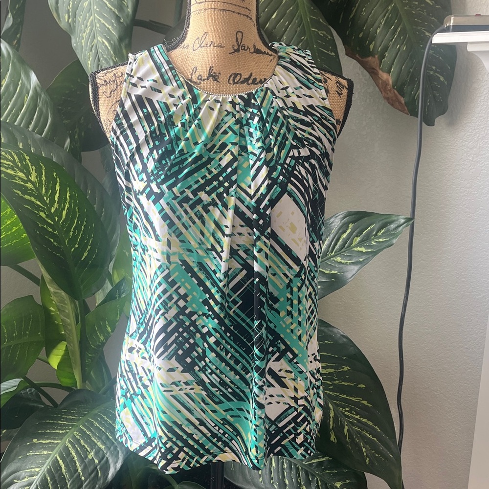 Patterned Green and Black Women's Top